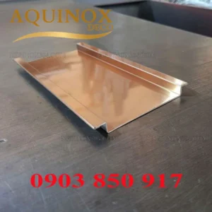 Nẹp U Inox Có Tai 304