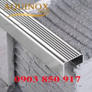 Nẹp mũi bậc cầu thang